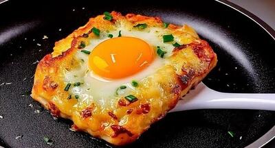 اگه نون و تخم مرغ داری این غذای سریع و لذیذ رو در کمتر از ۱۵ دقیقه آماده کن!