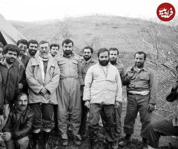 عکس/ استایل دیده نشده از محسن رضایی با لباس کردی ۴۴ سال پیش در جبهه و در کنار رهبری | اقتصاد24