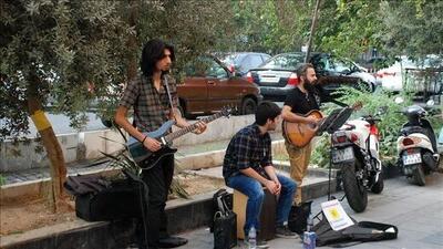 به این صدای اعتراض توجه کنید