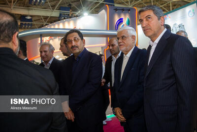 تصاویر: بازدید عارف از نمایشگاه ایران اکسپو ۲۰۲۵