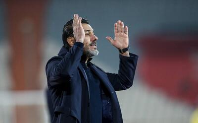 انتقاد تند از خریدهای پرسپولیس: «تکرار ایوب العمود در راه نباشد!» | تاریخ مصرف برخی بازیکنان پرسپولیس تمام شده | پرسپولیس را دریابید؛ وضعیت خوب نیست