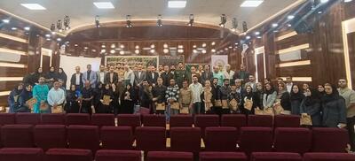 مراسم تجلیل از کارگران نمونه بندرانزلی برگزار شد