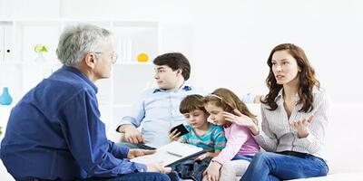 دکتر سعید عزیزی: تربیت دینی در خانواده و تصویر سازی مثبت و منفی!
