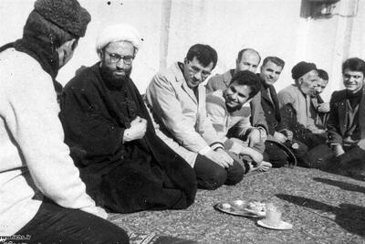 مسجدی انقلابی در مجاورت با ساختمان ساواک!