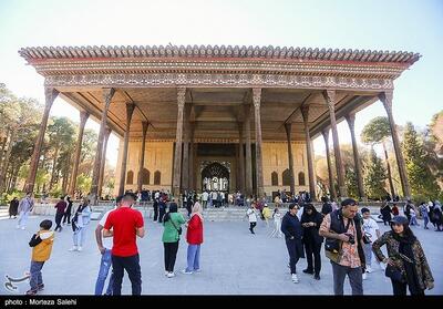 افزایش 2 برابری تعداد گردشگران خارجی در اصفهان - تسنیم