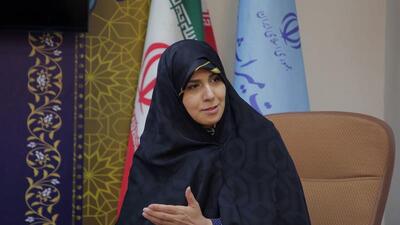 نقش‌آفرینی بانوان در توسعه گردشگری و صنایع‌دستی ضرورت دارد