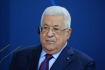 تحلیلگر فلسطینی: «محمود عباس» از ۱۶ سال پیش مشروعیت خود را از دست داده است