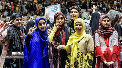 دختران نغمه شورانگیز آفرینش‌