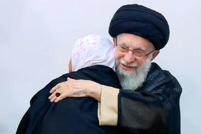 درخواست دخترانه دختر شهید احمدی از رهبر انقلاب (فیلم)