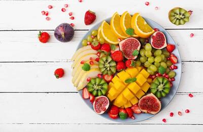 ایده‌های تزیین شیک سینی میوه برای مهمانی‌ ها (عکس)