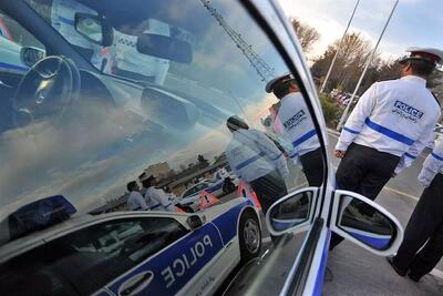 توقیف خودرو «نیسان پلاتینیوم» قاچاق در کرج