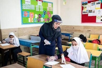 واریزی جدید ۱۴ میلیون تومانی برای معلمان و فرهنگیان بازنشسته: تصویب فوق‌العاده خاص قانون برنامه هفتم