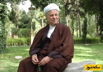 تصویری نادر از تاریخ: هاشمی رفسنجانی در سفینه فضایی؛ یادگاری از سفر به شوروی در دهه‌ی ۶۰
