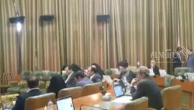 سوال مهم عضو شورای شهر تهران: ۱۸۰ دستگاه تاکسی برقی تهران کجاست، به جای خاصی واگذار شده‌اند؟