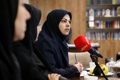 دختران مدال آور و افتخار آفرین به جامعه معرفی شوند