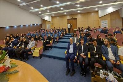 مراسم بدرقه زنان فوتسال؛ تاج: همه از این تیم انتظار قهرمانی دارند - پارس فوتبال
