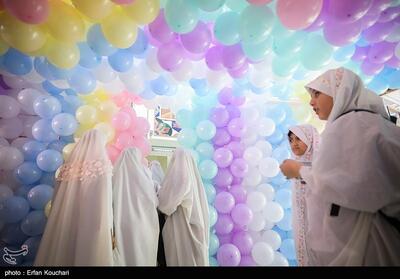 جشن‌ تکلیف دختران اولویت برنامه‌های دهه کرامت باشد - تسنیم