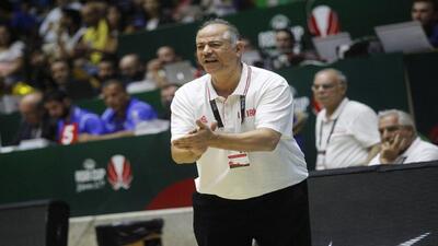مهران حاتمی: وقفه ۴۱ روزه در لیگ تیم‌ها را از فرم خارج کرد