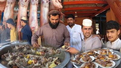 آشپزی خیابانی در افغانستان؛ طبخ ۵۰۰ کیلو آبگوشت در جلال آباد (فیلم)