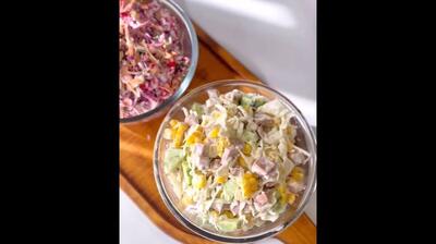 طرز تهیه سالاد کلم تازه و خوشمزه برای فصل بهار و پاییز (فیلم)