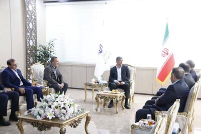 ضرورت همکاری در پوشش بیمه ها و بیماری های صعب العلاج در لرستان