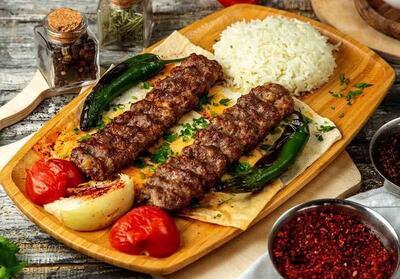 طرز تهیه کباب کوبیده بازاری خوشمزه با اندازه دقیق مواد
