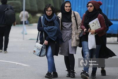 چالش‌های رشد روانی دختران ایرانی |  انصاف نیوز