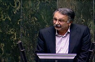 آیا وجدان‌ها بیدار است؟ بیگلری از درد معلمان و کارگران می‌گوید!