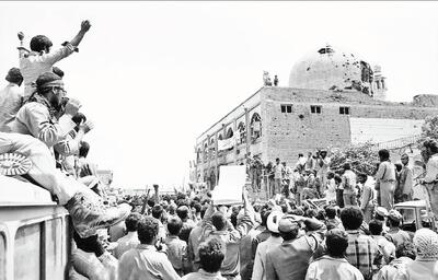 شهید قدیریان با تن مجروح جان ۴ همرزمش را نجات داد