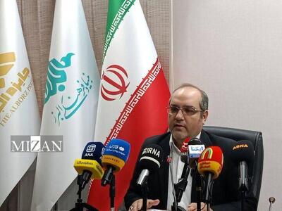 اعطای جایزه به دانشجوی امریکایی در شصت و سومین جایزه البرز 