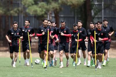 تمرین سبک پرسپولیس و پرواز به سمت رفسنجان - پارس فوتبال