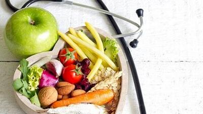 معرفی 10 خوراکی ویژه فصل بهار برای تقویت جسم و روان