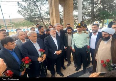 آغاز سفر استاندار تهران به پاکدشت با تجدید میثاق با شهدا+عکس - تسنیم
