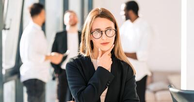 واگویه چیست و چه تاثیری بر سلامت روان و رشد شخصی دارد ؟