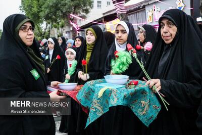 تصاویر: استقبال از کاروان خادمین حرم مطهر رضوی در رشت