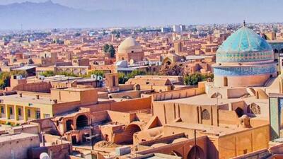سوت نخستین قطار مثلث گردشگری ایران در یزد به صدا درمی‌آید