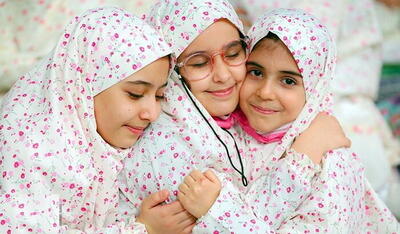 آیا نسل جدیدِ دختران را می‌توان نصیحت کرد؟ / فرق تغافلِ تربیتی با بی‌تفاوتی