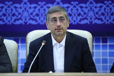 استاندار لرستان: شایستگان در رأس مسئولیت‌ها قرار می‌گیرند