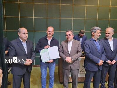 اهدای سند مالکیت به ۵ هزار خانوار ساکن در زمین‌های حاشیه تالاب انزلی