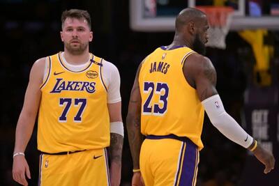 حذف پادشاه و یارانش از پلی‌آف NBA/ جنگجوها تسلیم شدند - پارس فوتبال