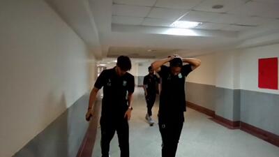 ورود تیم خیبر خرم آباد به ورزشگاه غدیر اهواز - پارس فوتبال