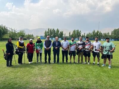بازدید مناف هاشمی از اردوی تیم ملی تیراندازی با کمان - پارس فوتبال