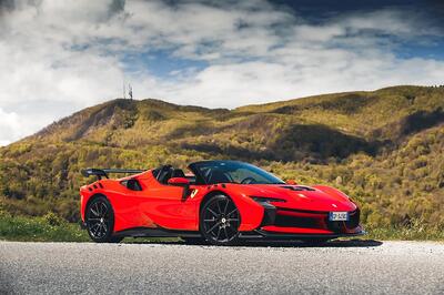 30 ثانیه با فراری SF90 XX Spider جذاب