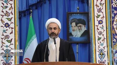 امام جمعه ایلام: وحدت، پاسخ محکم ملت ایران به تهدیدات دشمنان است