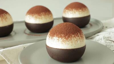 طرز تهیه توپ شکلاتی تیرامیسو با کرم قهوه