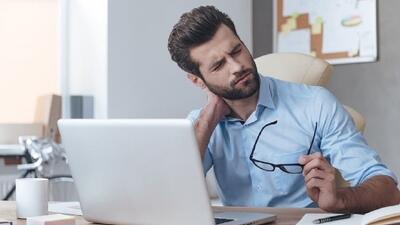 موبایل، کامپیوتر و افزایش ۸۲ درصدی خطر گردن‌درد