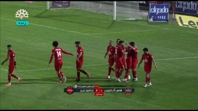 گل دوم تراکتور به شمس آذر (سوپرگل حسین‌زاده)