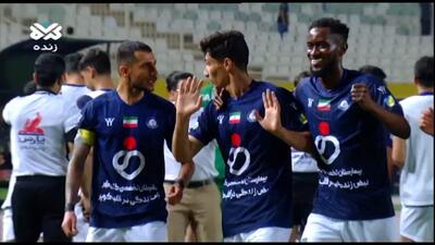 گل اول گل گهر به سپاهان (رزاقی‌نیا)