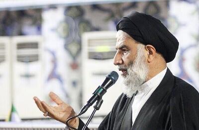 امام جمعه اهواز: مسئولان زمینه‌های تحقق شعار سال را فراهم کنند