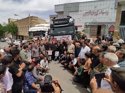 برگزاری مراسم یادبود رانندگان اصفهانی جان‌باخته در حادثه تلخ بندرعباس